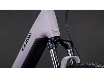 Cube Bikes Reaction Hybrid Performance 600 click to zoom image