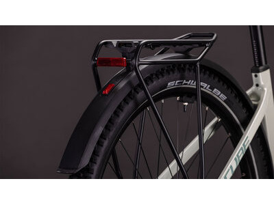 Cube Bikes Nuride Hybrid Performance 600 click to zoom image