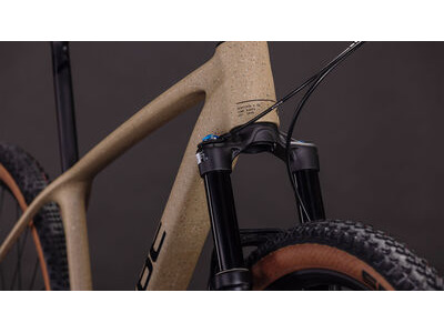 Cube Bikes Reaction C:62 Slx click to zoom image