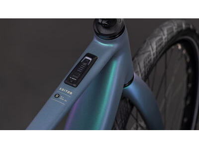 Cube Bikes Editor Hybrid Slt 400x click to zoom image