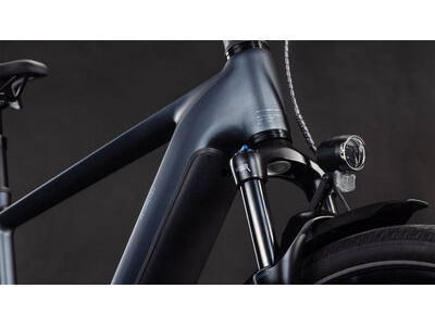 Cube Bikes Kathmandu Hybrid One 800 click to zoom image