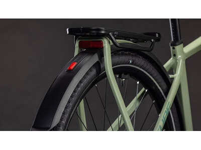 Cube Bikes Kathmandu Hybrid One 800 click to zoom image