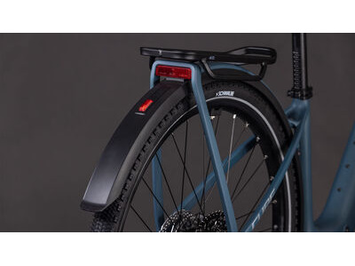 Cube Bikes Kathmandu Hybrid C:62 Pro 400x click to zoom image