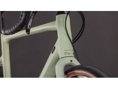 Cube Bikes Nuroad Pro click to zoom image