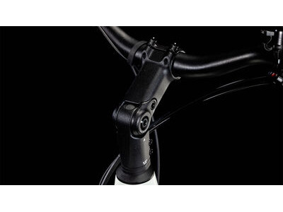 Cube Bikes Supreme Hybrid One 500 click to zoom image