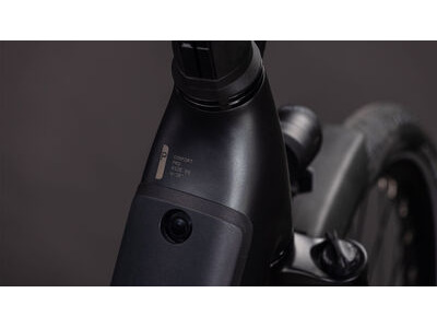 Cube Bikes Supreme Hybrid Comfort Pro 600 click to zoom image