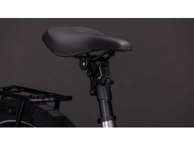 Cube Bikes Supreme Hybrid Deluxe Pro 600 click to zoom image