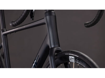 Cube Bikes ATTAIN SLX click to zoom image