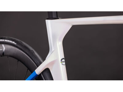 Cube Bikes LITENING AERO C:68X RACE click to zoom image