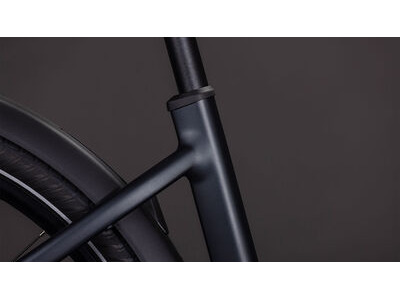 Cube Bikes Touring Hybrid One 600 click to zoom image