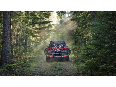 Thule 978200 Epos 2-bike towball carrier 13-pin click to zoom image